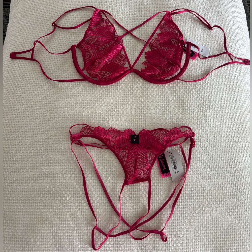 La SENZA Pink/Red Lace Bra Intimates